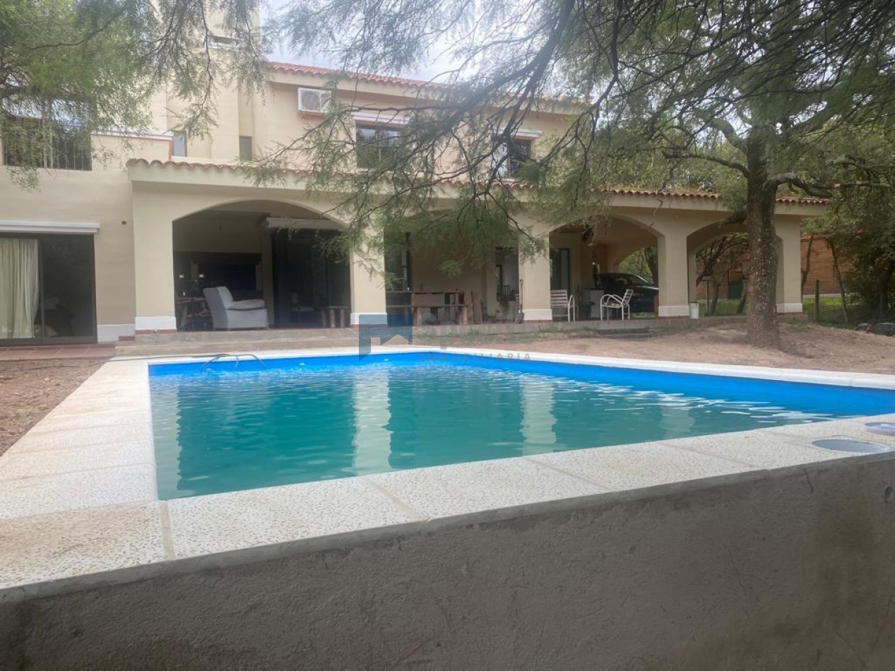 Casa En Venta El Bosque Villa Warcalde