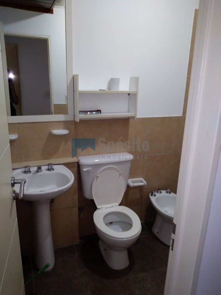 Departamento Dos Dormitorios Y Dos Baños A Metros De Plaza Jeronimo Del Barco