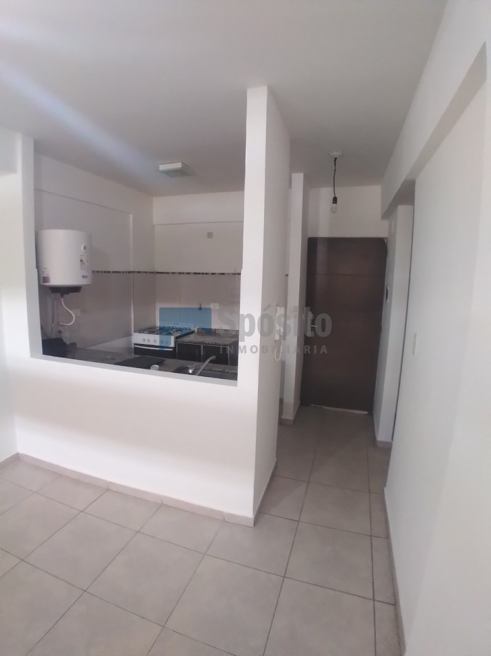 Departamento Dos Dormitorios Y Dos Baños A Metros De Plaza Jeronimo Del Barco